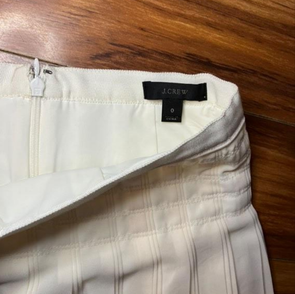 J.Crew pleated skirt - Picture 2 of 5